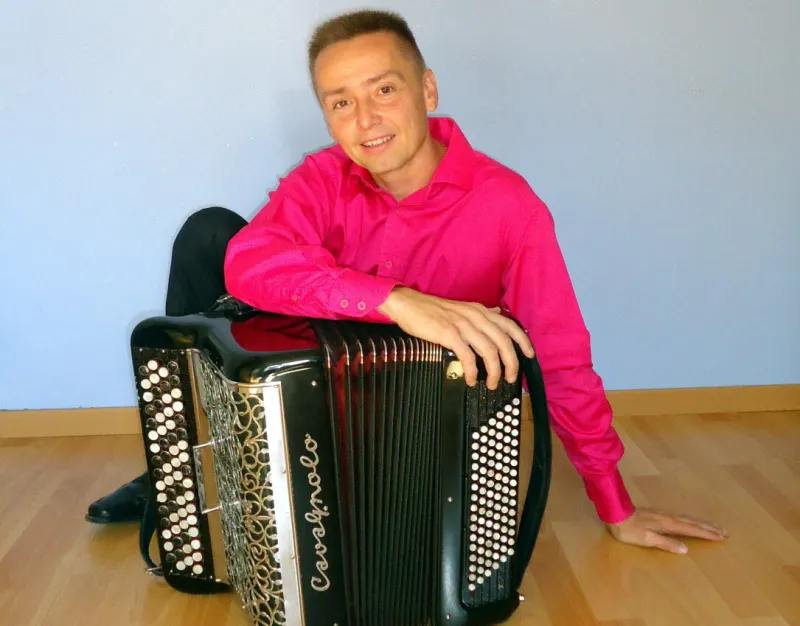 Manu Maugain à l'accordéon